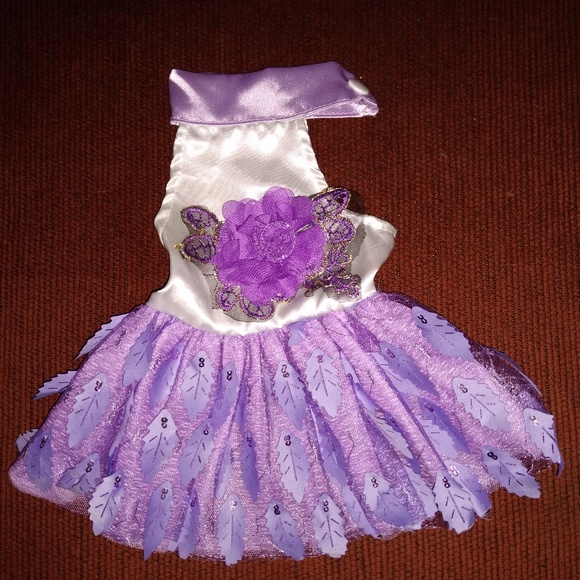 Dress - Picture 7 of 7